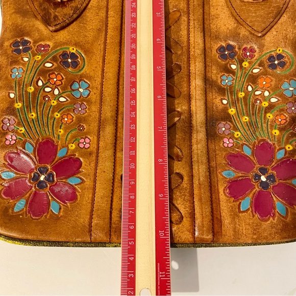 Vintage Mexican Leather Tooled Boho Purse Brightly Painted Flowers Lacing 70’s - Picture 15 of 16